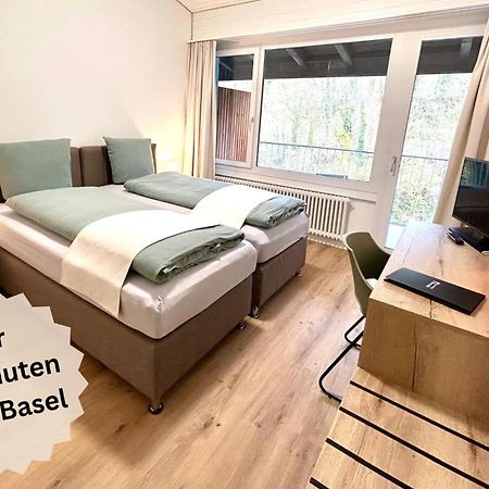 Business Hotel Riverside Duggingen ภายนอก รูปภาพ