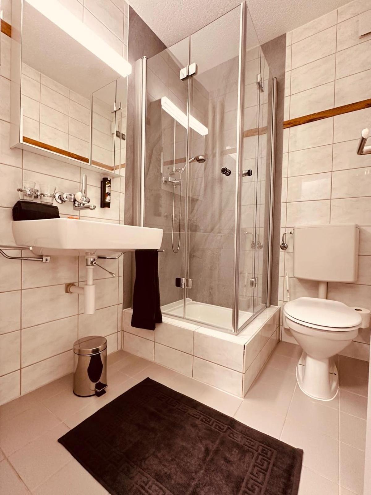 Business Hotel Riverside Duggingen ภายนอก รูปภาพ